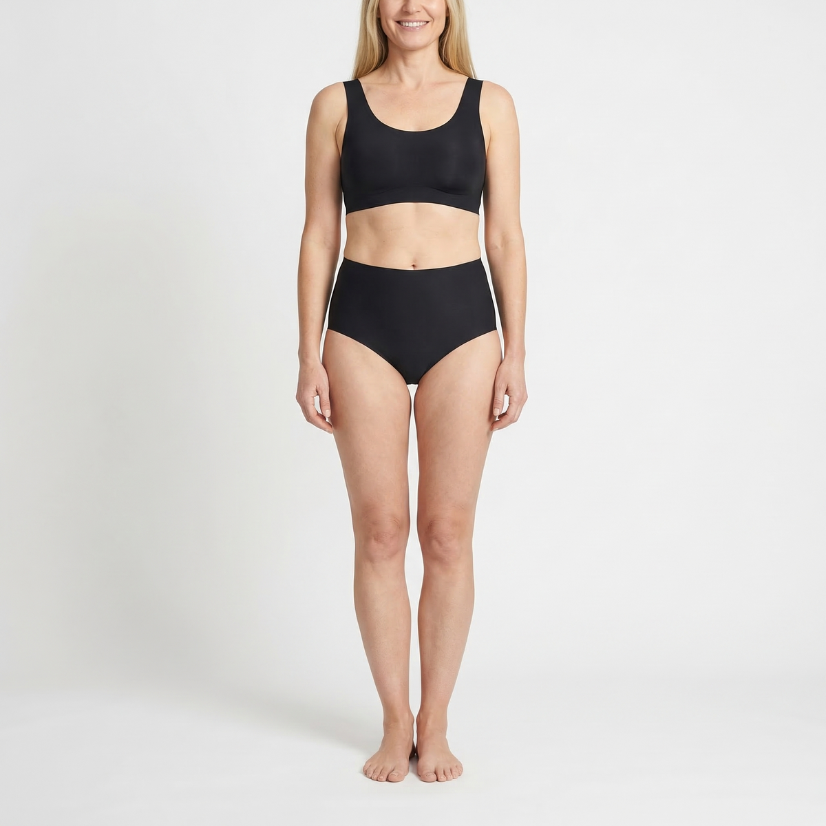 Beeren Dames Invisible Maxi Slip Zwart Voordeelpack - gedragen