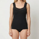 Beeren Dames Comfort Feeling Hemd Zwart Met Kant 2-Pack - gedragen