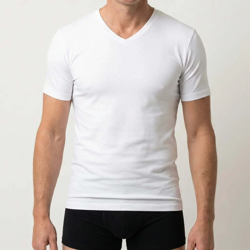 Beeren Heren T-Shirt V-Hals M3000 Wit 2-Pack - gedragen